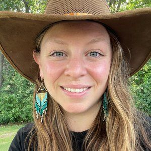 Meet your Posher, Mackenzie